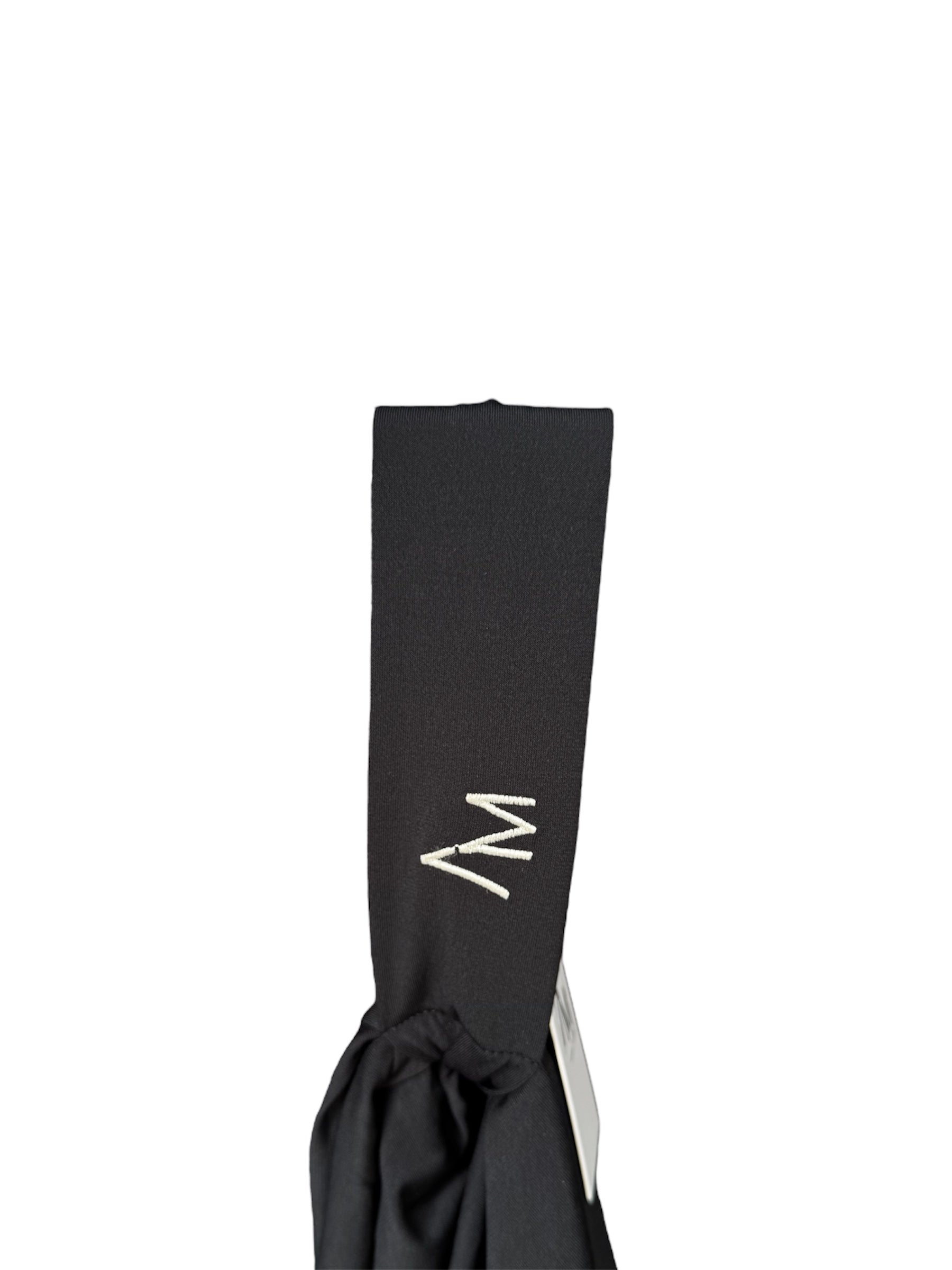 Bonnet broderie noir